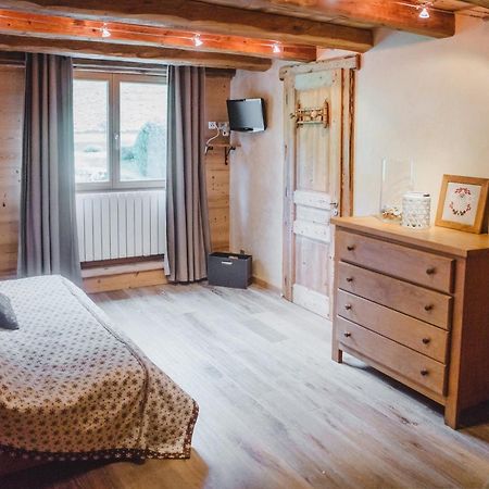La Ferme Des Cousines Saint-Sigismond (Haute-Savoie) Exterior foto
