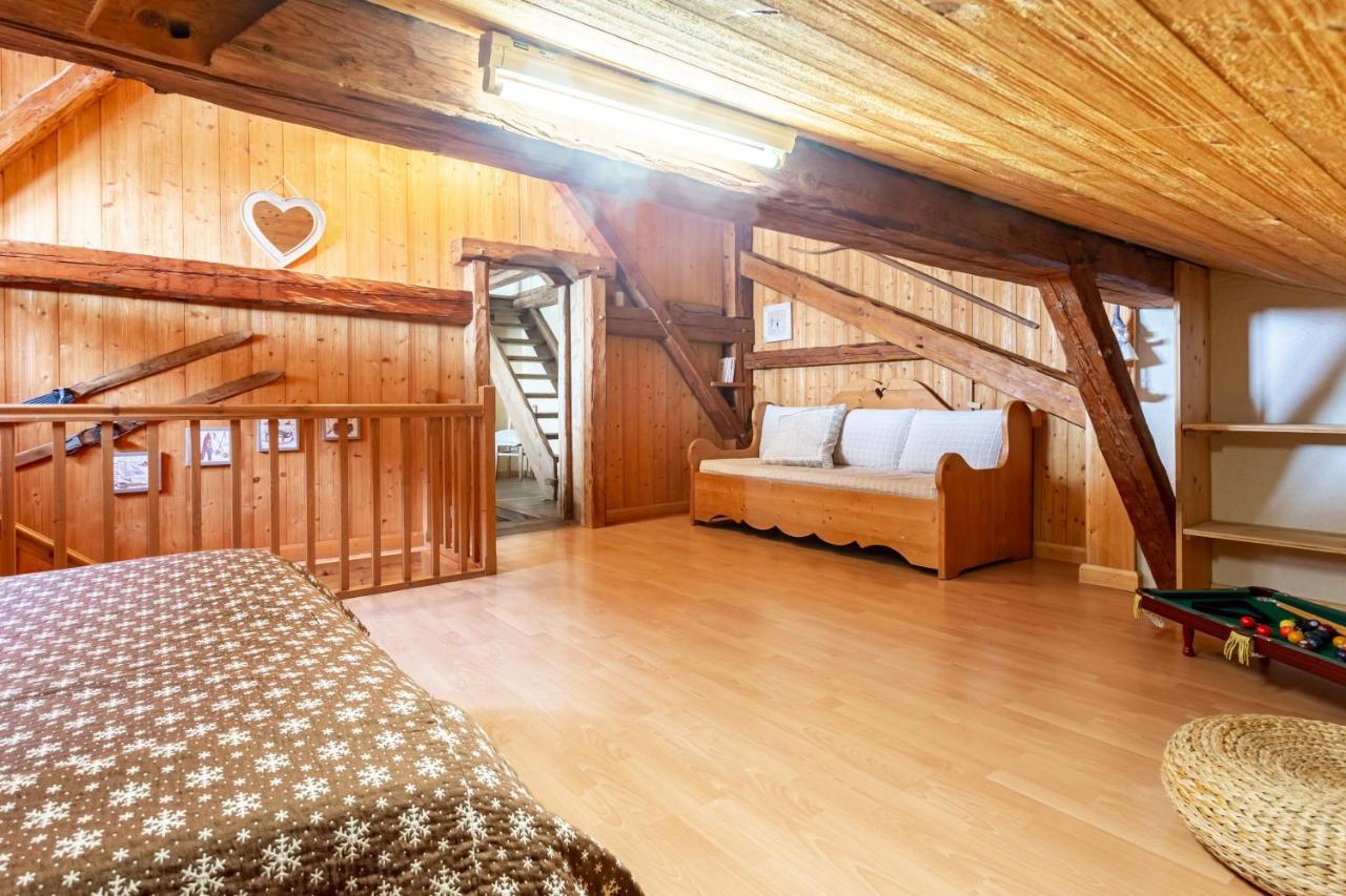 La Ferme Des Cousines Saint-Sigismond (Haute-Savoie) Exterior foto